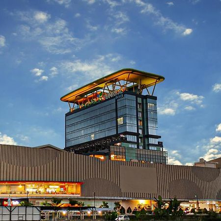 Hotel Ayola Sunrise Mojokerto מראה חיצוני תמונה