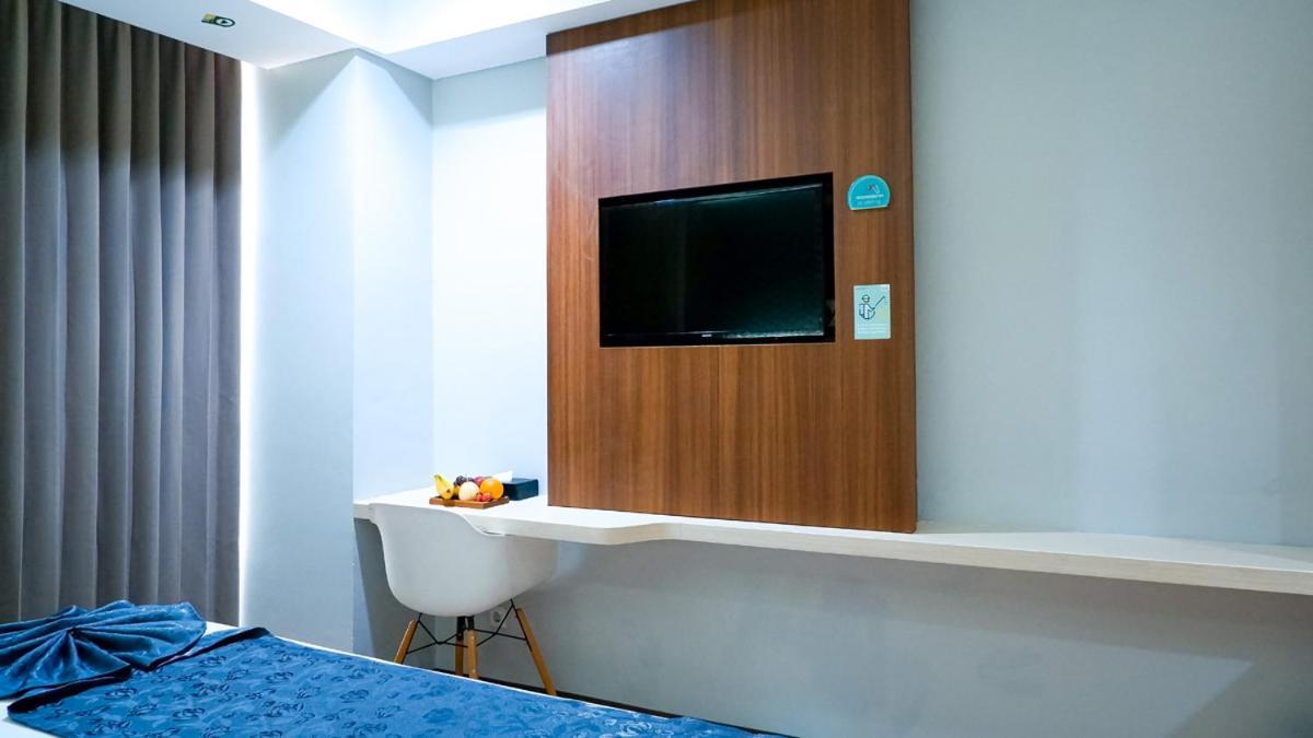 Hotel Ayola Sunrise Mojokerto מראה חיצוני תמונה