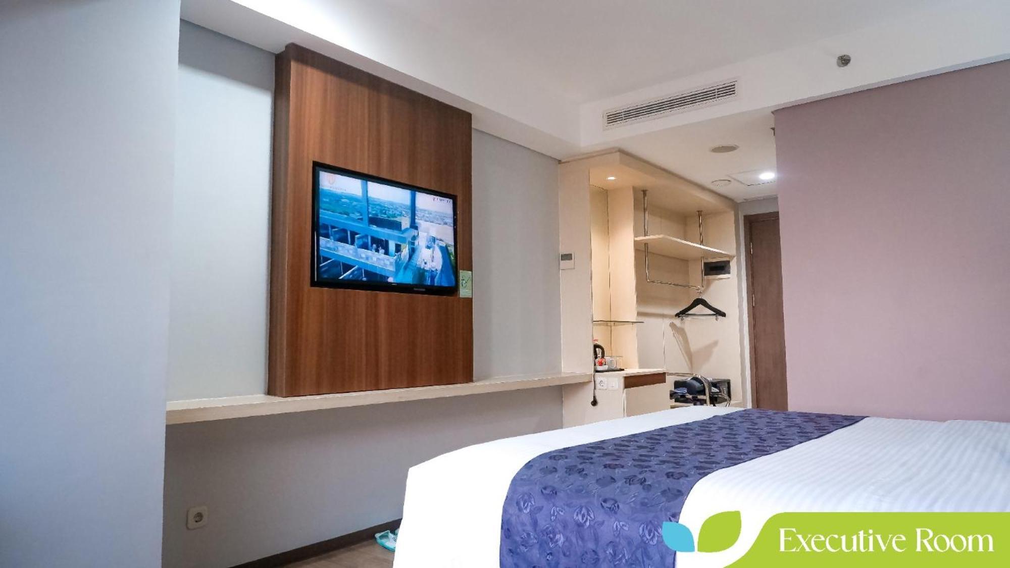 Hotel Ayola Sunrise Mojokerto מראה חיצוני תמונה
