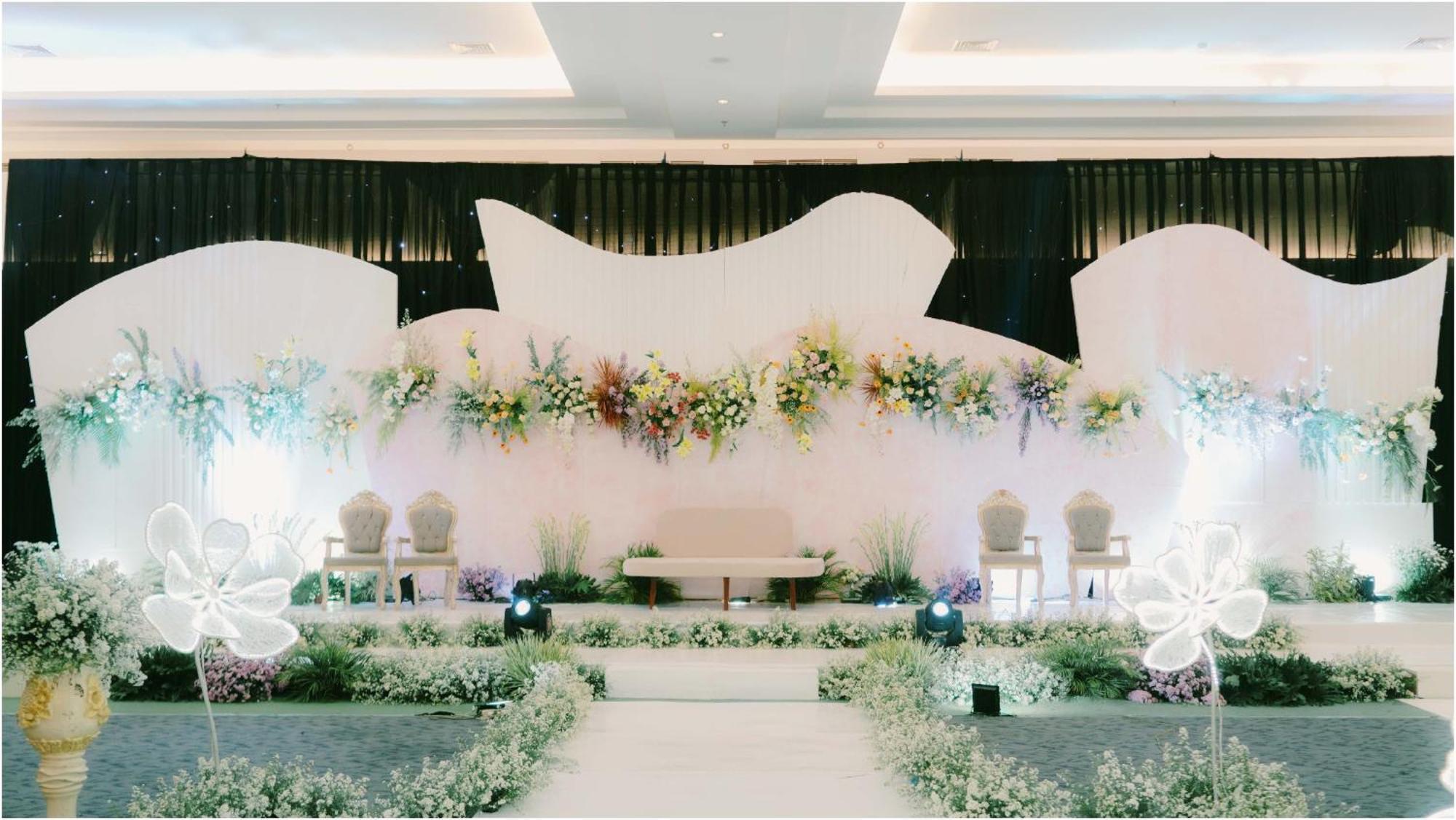Hotel Ayola Sunrise Mojokerto מראה חיצוני תמונה