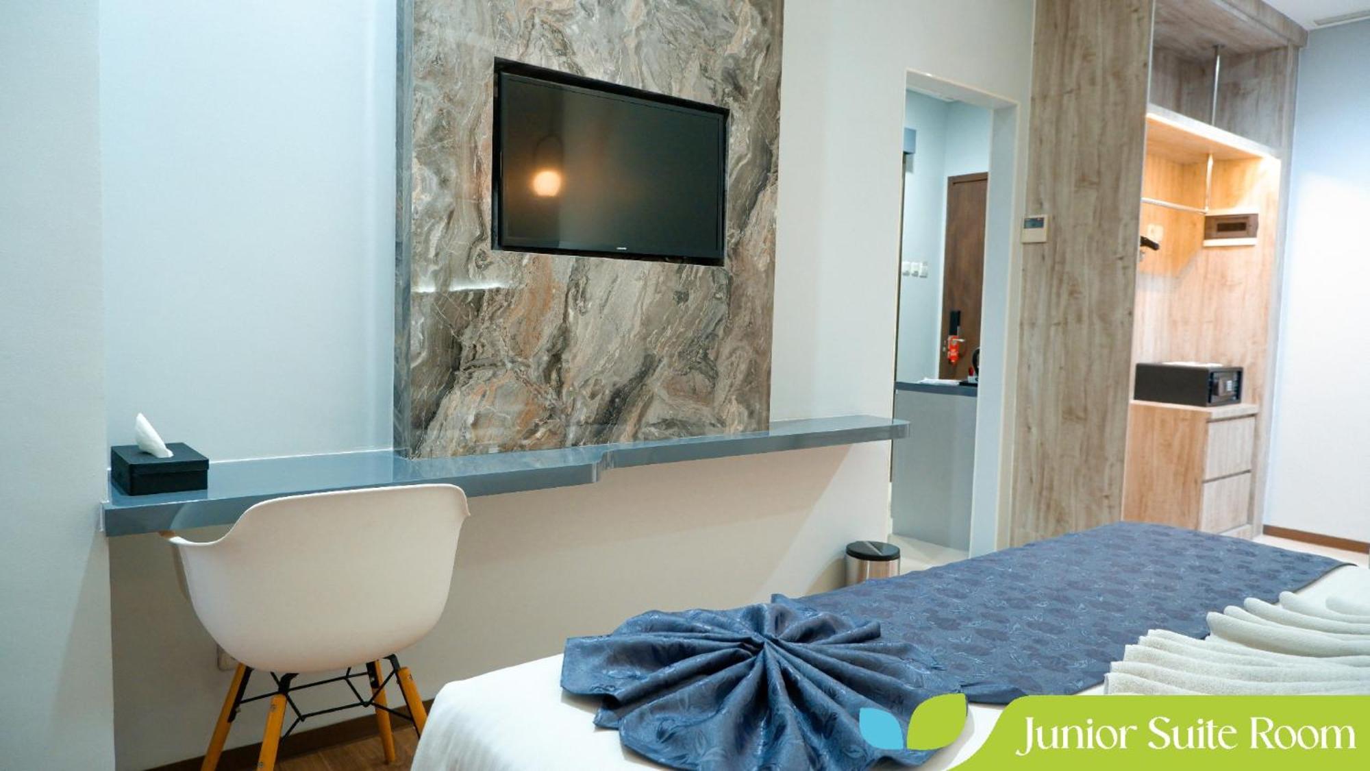 Hotel Ayola Sunrise Mojokerto מראה חיצוני תמונה
