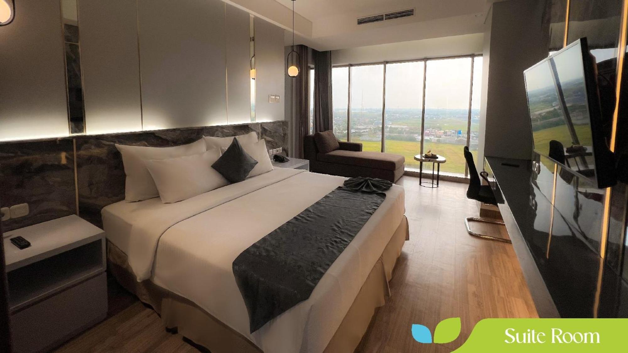 Hotel Ayola Sunrise Mojokerto מראה חיצוני תמונה